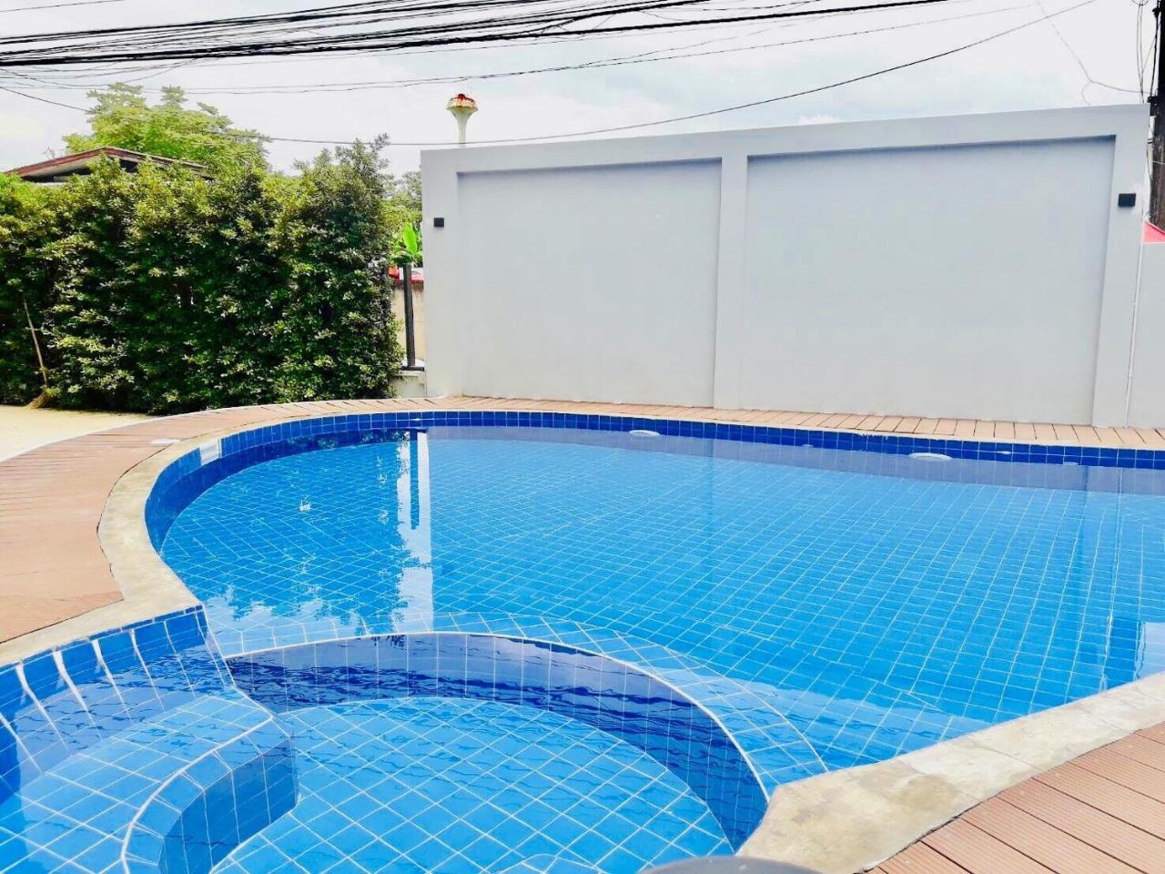 Siri Hotel Chiang Mai Luaran gambar